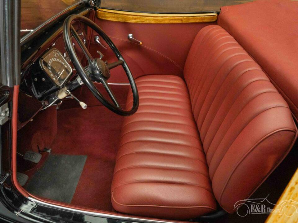 Afbeelding 14/19 van Citroën Traction Avant 11 BL Légère (1937)
