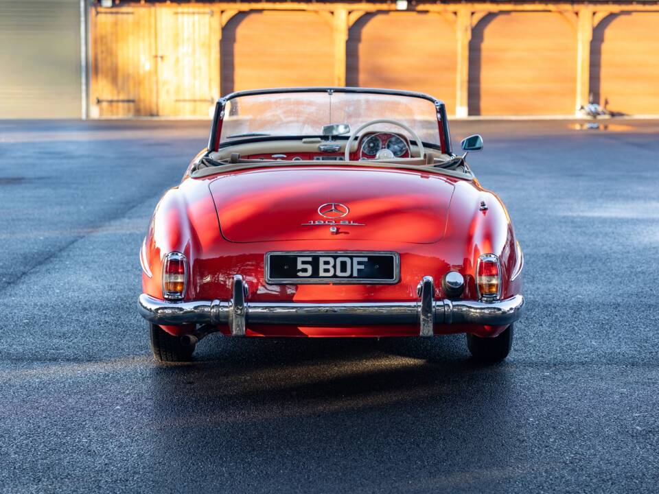 Image 21/43 of Mercedes-Benz 190 SL (1959)