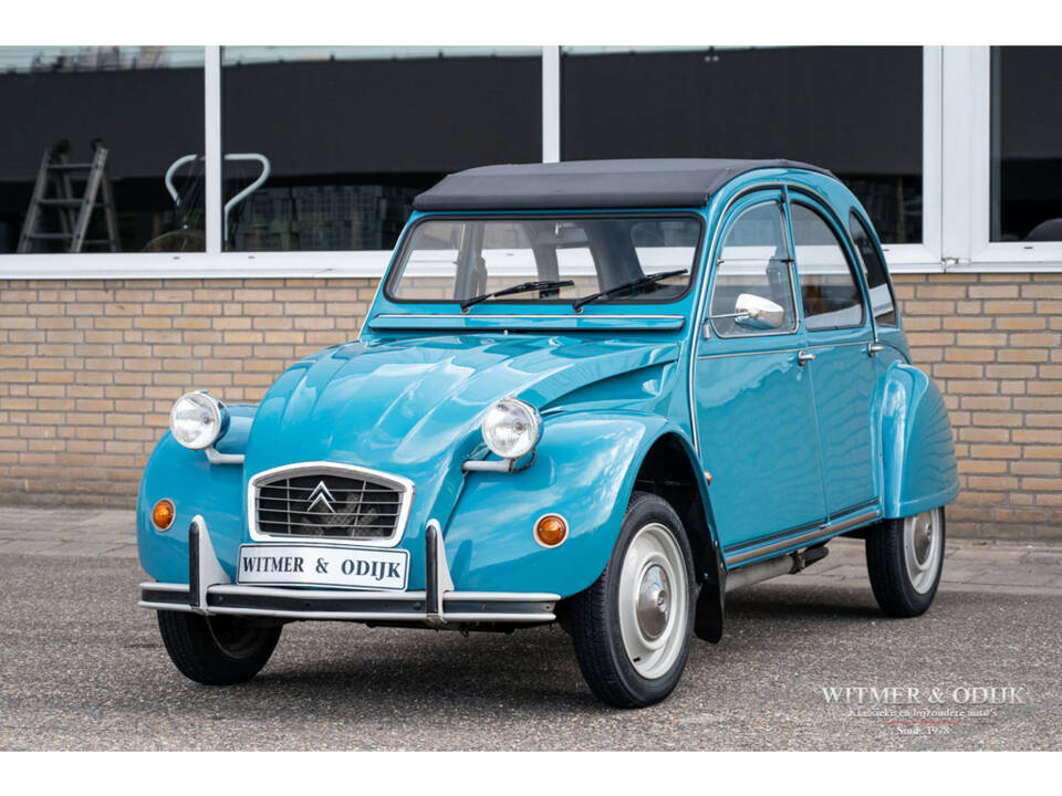 Image 11/28 de Citroën 2 CV 6 (1982)