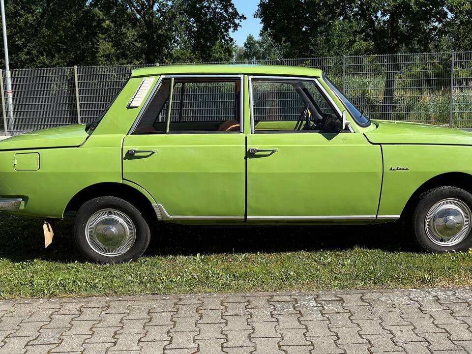 Image 8/26 of Wartburg 353 (1974)