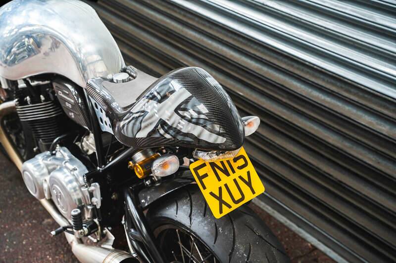 Image 37/38 of Norton Dominator SS (2015)