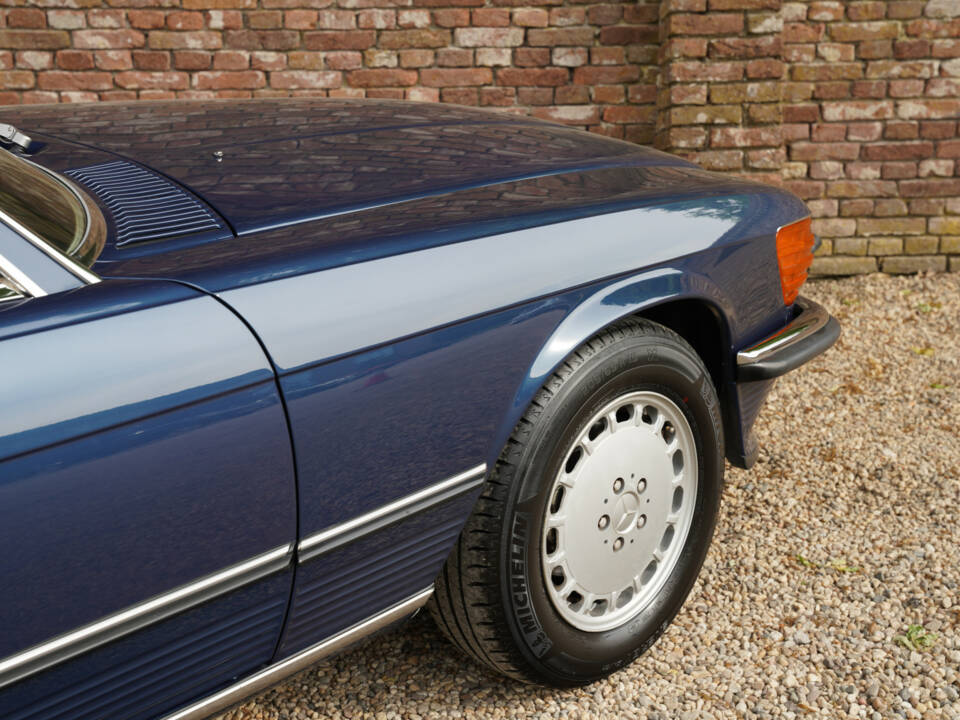 Immagine 35/50 di Mercedes-Benz 300 SL (1986)