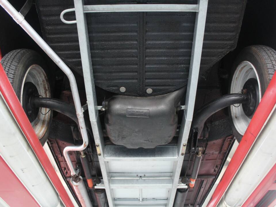 Image 13/50 of Citroën 2 CV 6 (1985)