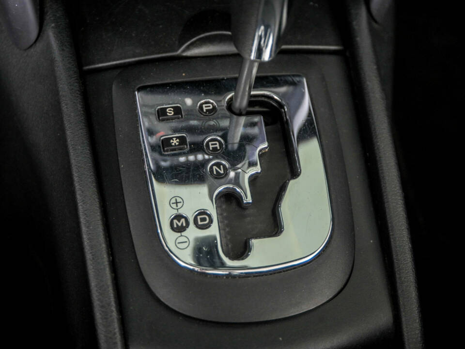 Imagen 28/50 de Peugeot 207 CC 1.6 VTi (2008)