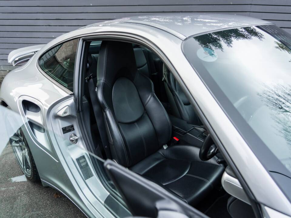 Bild 43/60 von Porsche 911 Turbo (2011)