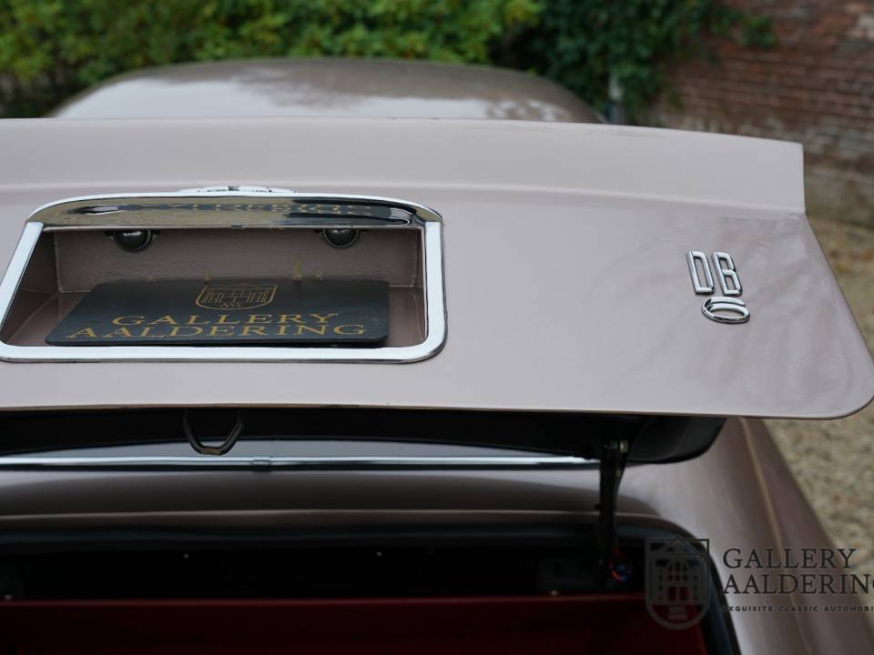 Afbeelding 21/50 van Aston Martin DB 6 (1967)