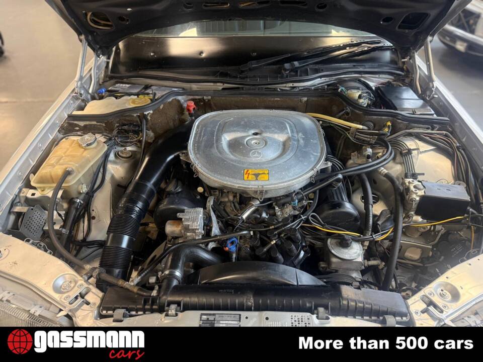 Image 15/15 of Mercedes-Benz 500 SEL (1983)