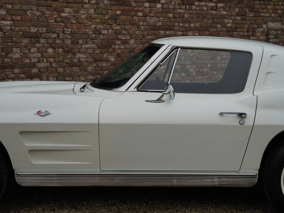 Bild 35/50 von Chevrolet Corvette Sting Ray (1963)