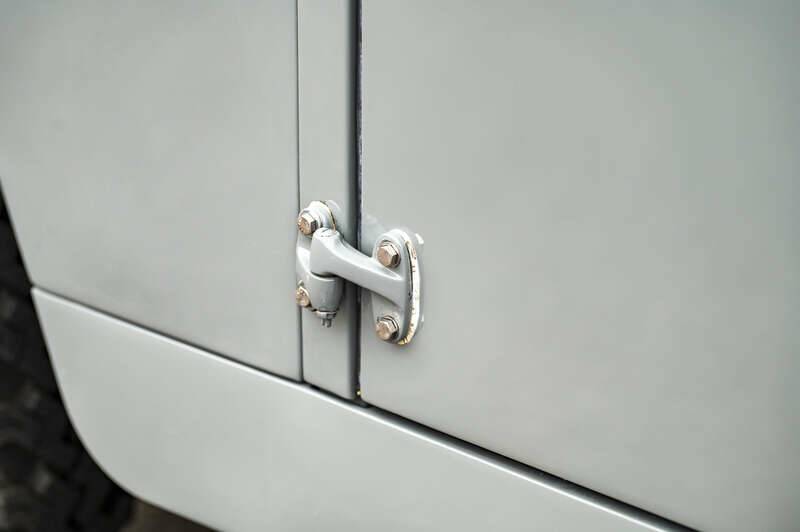 Bild 30/48 von Land Rover 88 (1961)