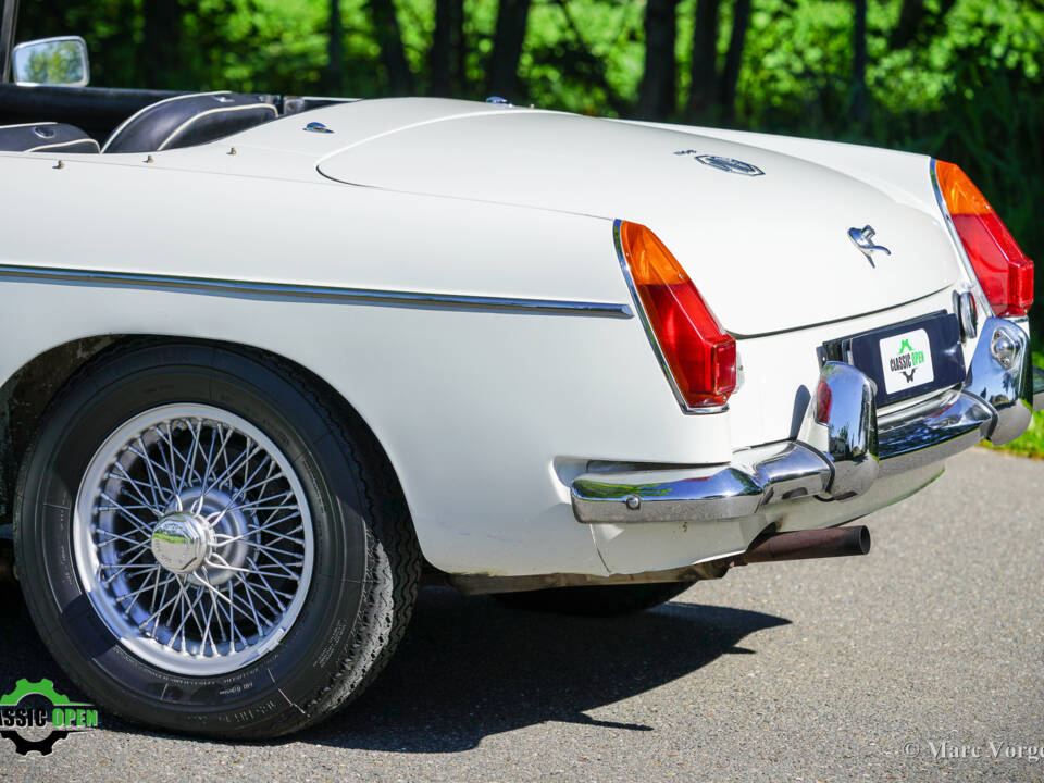 Bild 32/47 von MG MGB (1970)