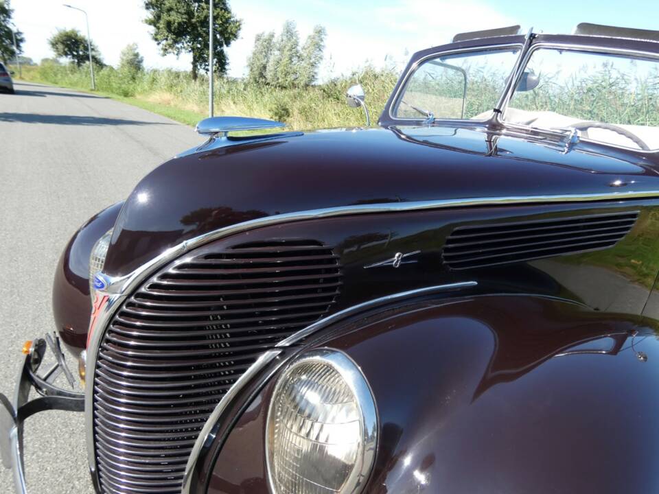 Image 30/52 de Ford V8 (1938)