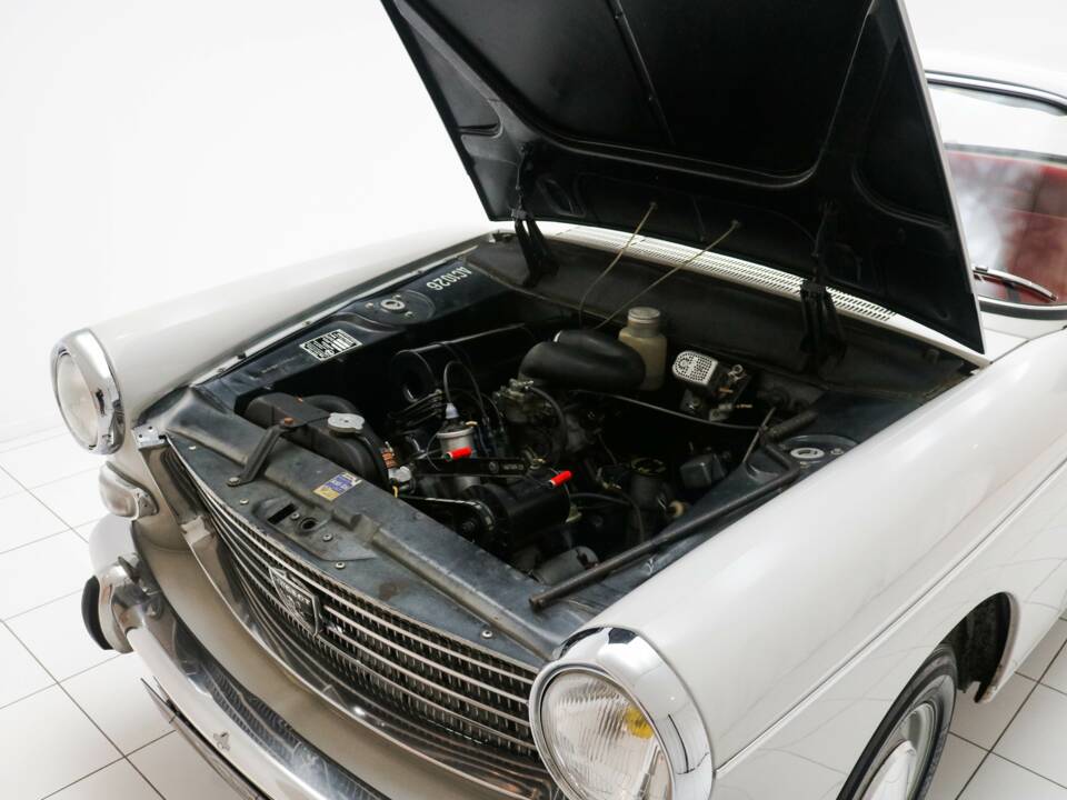 Bild 13/18 von Peugeot 404 (1963)