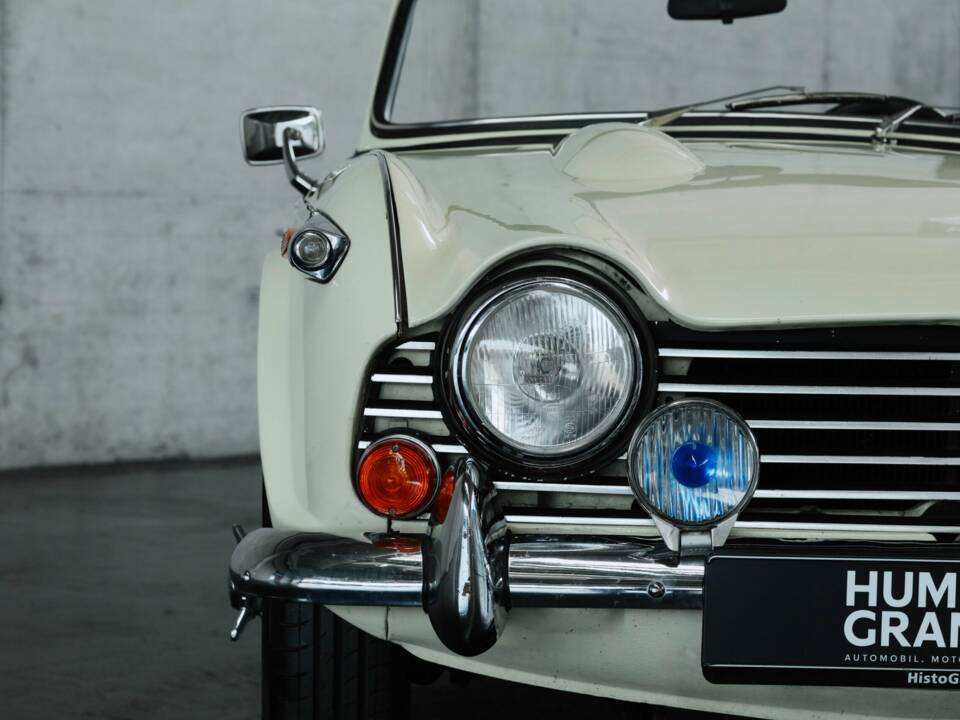 Bild 15/44 von Triumph TR 250 (1968)