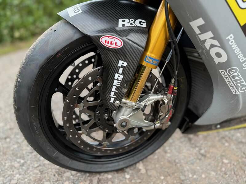 Image 32/41 of Kawasaki DUMMY (2023)