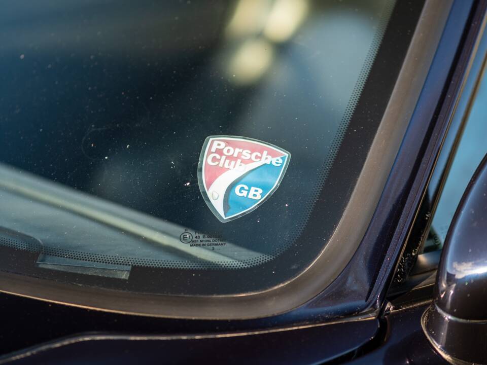 Image 67/93 de Porsche 911 Carrera (1994)