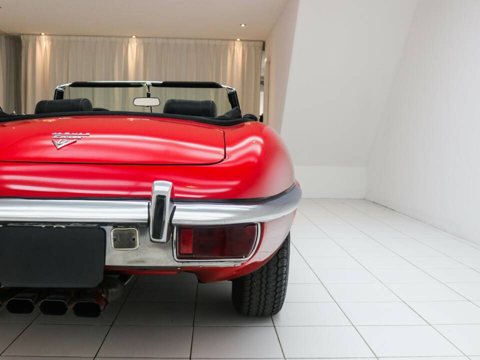 Bild 43/48 von Jaguar E-Type V12 (1973)