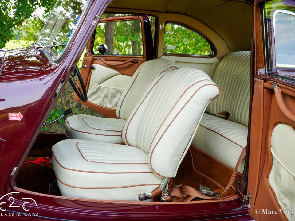 Afbeelding 10/54 van Bristol 400 (1949)