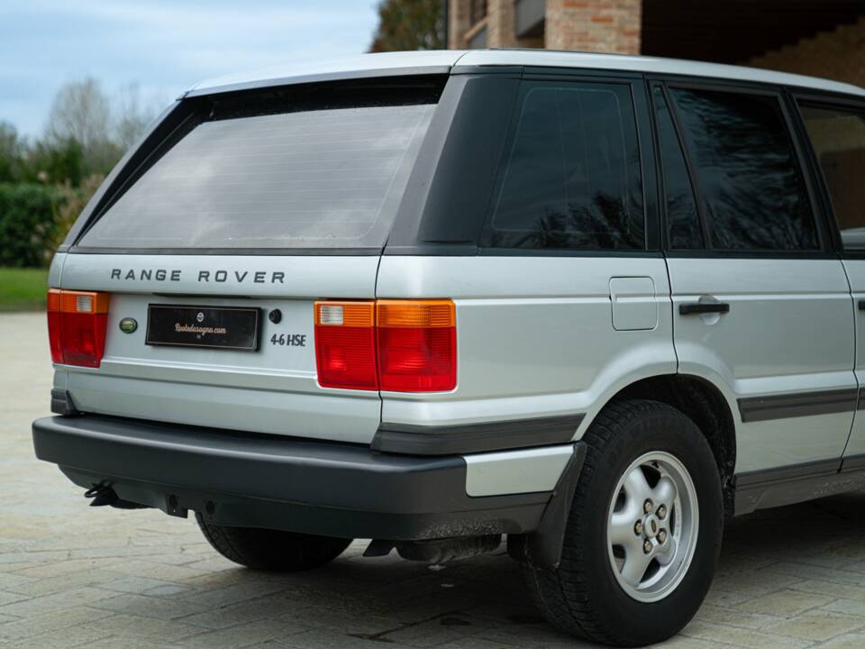 Image 17/50 of Land Rover Range Rover 4.6 HSE (1998)