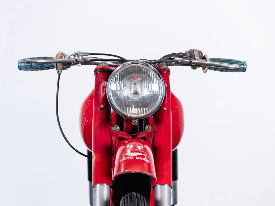 Afbeelding 45/50 van Moto Guzzi DUMMY (1960)