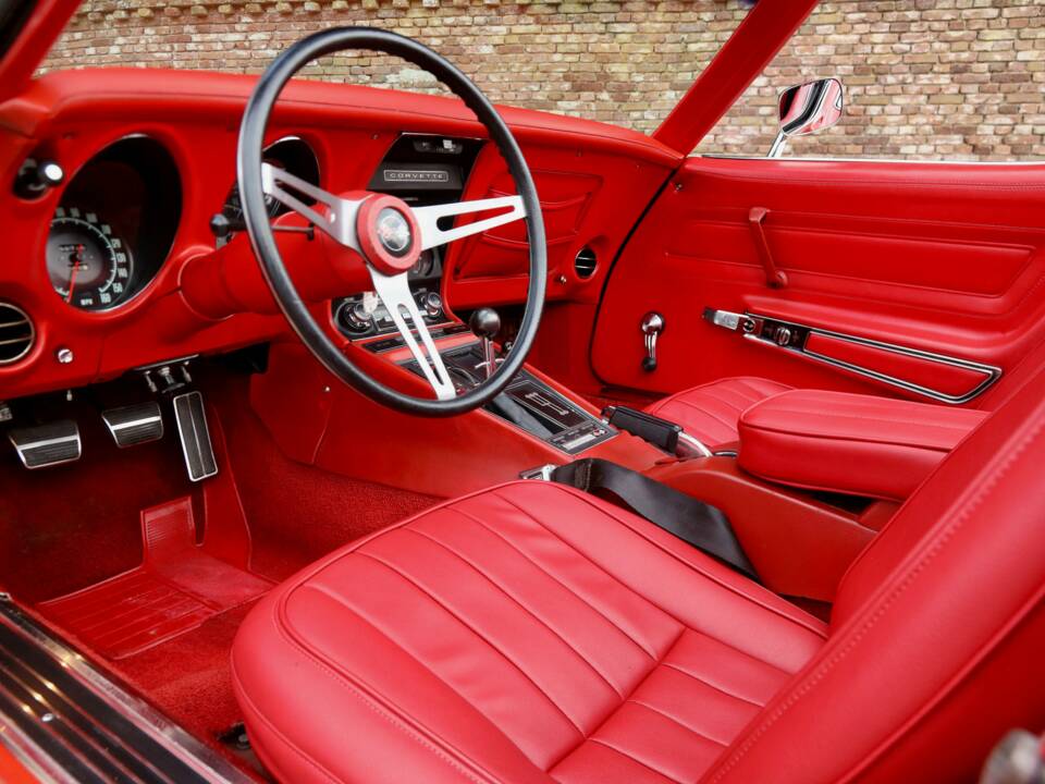 Image 36/50 of Chevrolet Corvette Stingray (1970)
