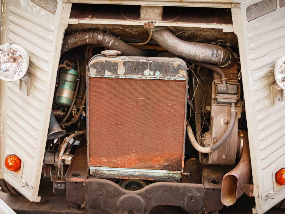 Bild 22/44 von Citroën HY (1974)