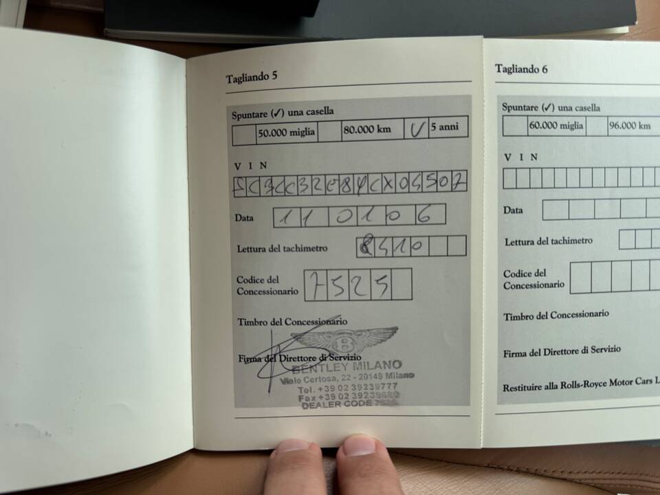 Image 39/44 of Bentley Arnage Green Label (2000)