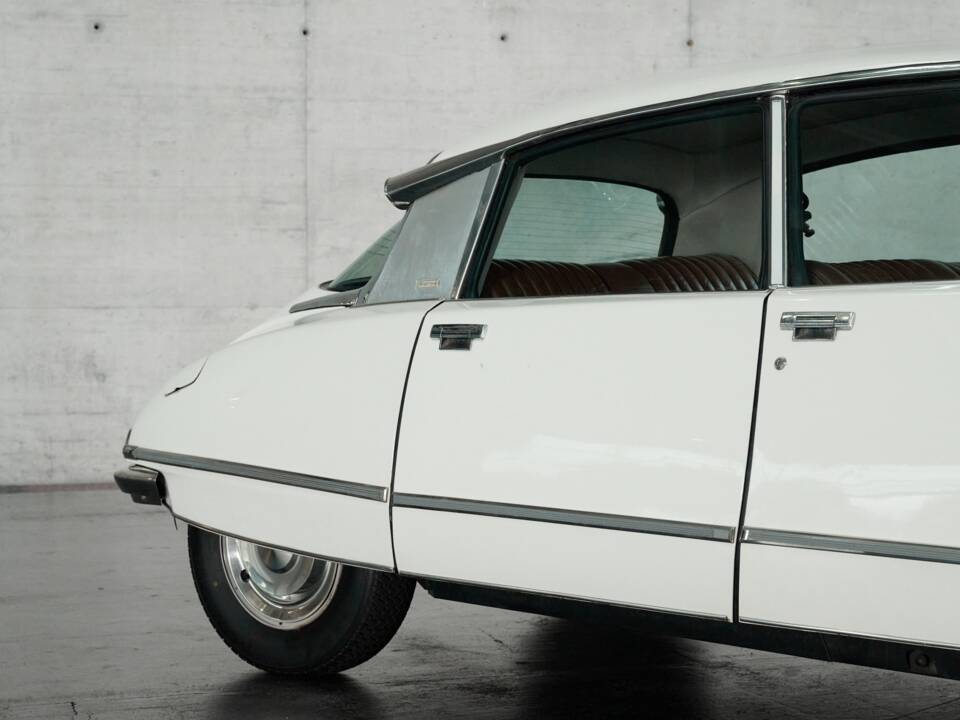 Bild 28/50 von Citroën DS 23 Pallas IE (1974)