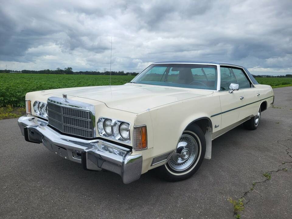 Imagen 4/8 de Chrysler Newport (1977)