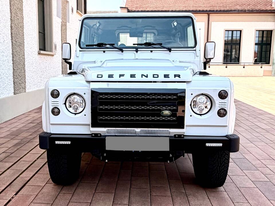 Bild 4/18 von Land Rover Defender 90 TD4 (2007)