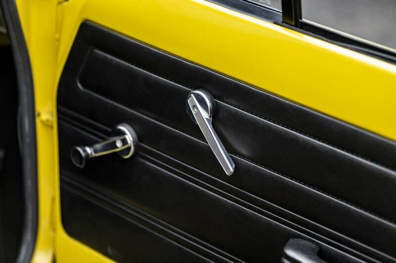 Image 22/50 of Ford Escort RS 2000 (1975)