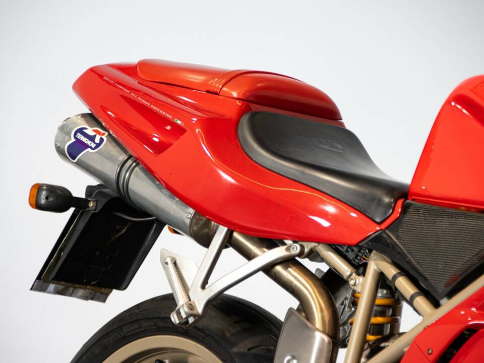 Immagine 10/50 di Ducati 996 (2000)