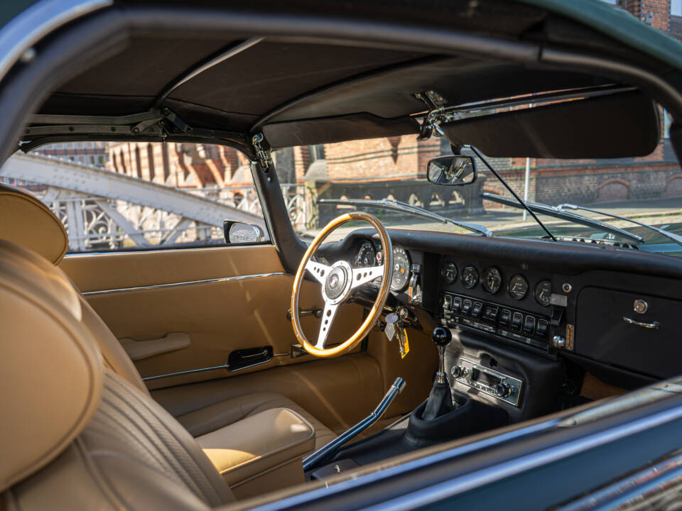 Bild 19/30 von Jaguar E-Type V12 (1974)