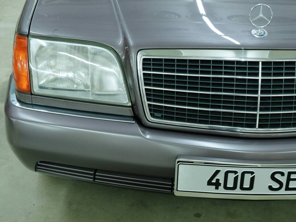 Bild 16/50 von Mercedes-Benz 400 SE (1991)