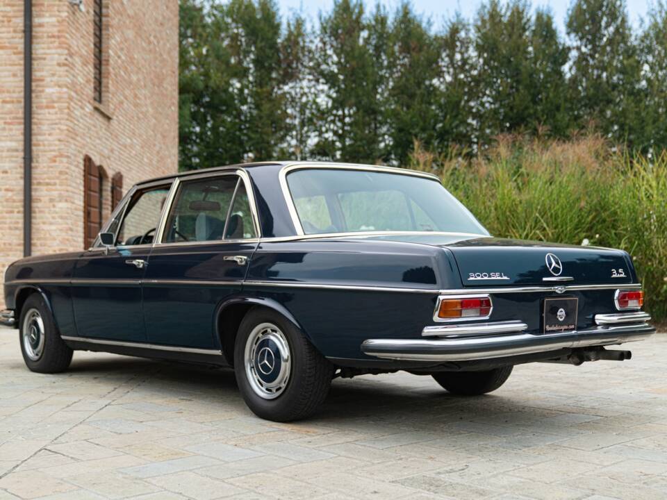 Image 6/50 of Mercedes-Benz 300 SEL 3.5 (1973)