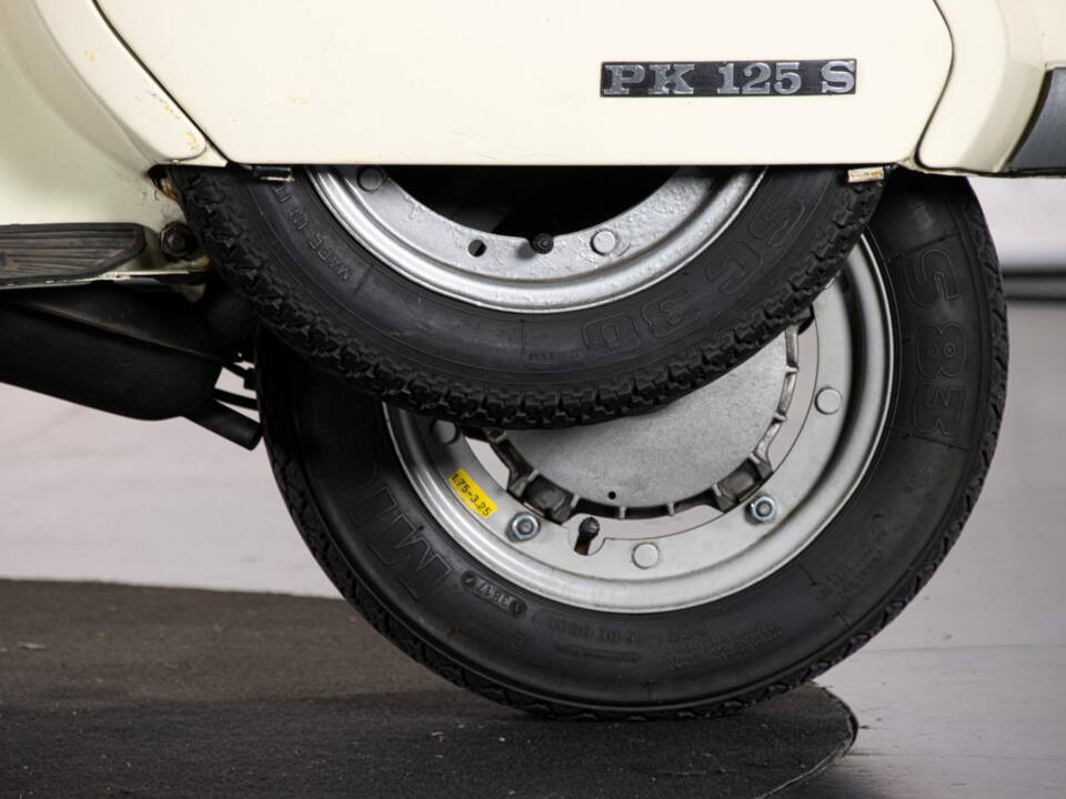 Bild 42/49 von Piaggio Vespa PK 125 S (1984)
