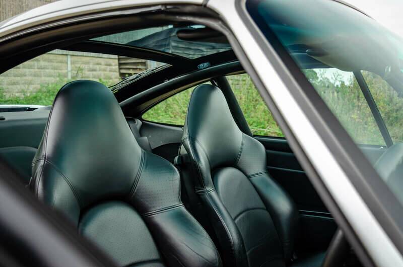 Bild 14/16 von Porsche 911 Carrera (1997)