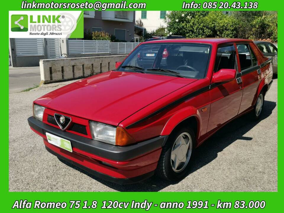 Bild 1/10 von Alfa Romeo 75 1.8 (1991)