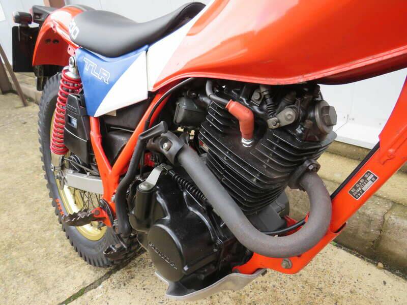 Image 14/34 of Honda TLR 200 (1983)