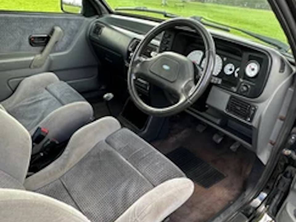 Imagen 14/24 de Ford Escort turbo RS (1990)