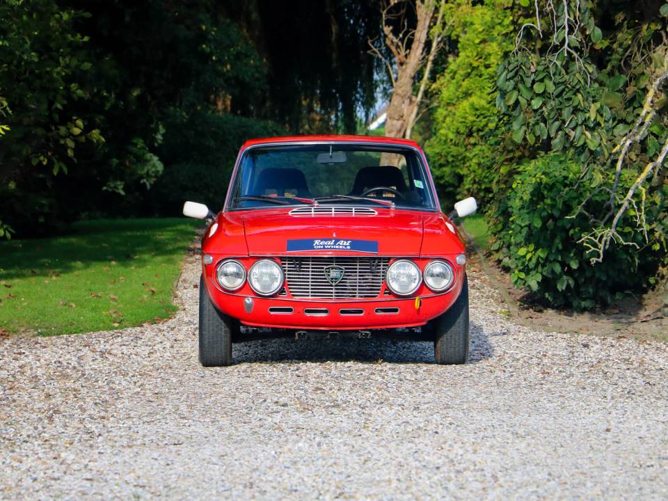 Immagine 2/28 di Lancia Fulvia Coupe Rallye HF (1967)