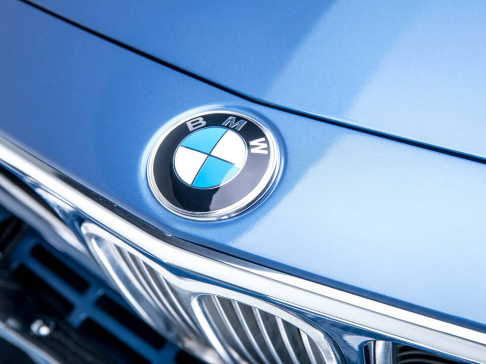 Image 11/50 of BMW 3.0 CS (1972)
