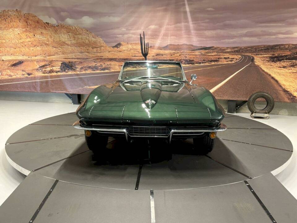 Bild 3/35 von Chevrolet Corvette Sting Ray Convertible (1965)