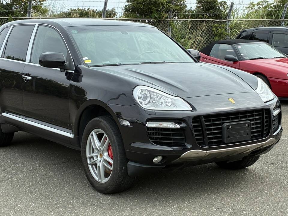 Image 1/50 of Porsche Cayenne Turbo (2007)