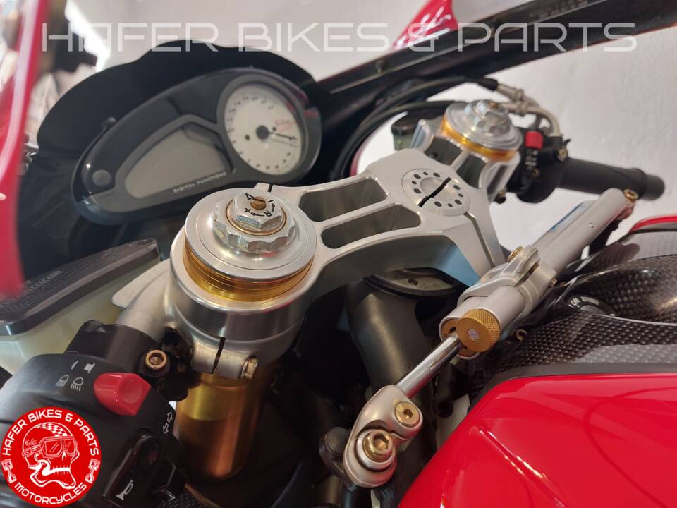 Image 33/50 de MV Agusta DUMMY (2004)