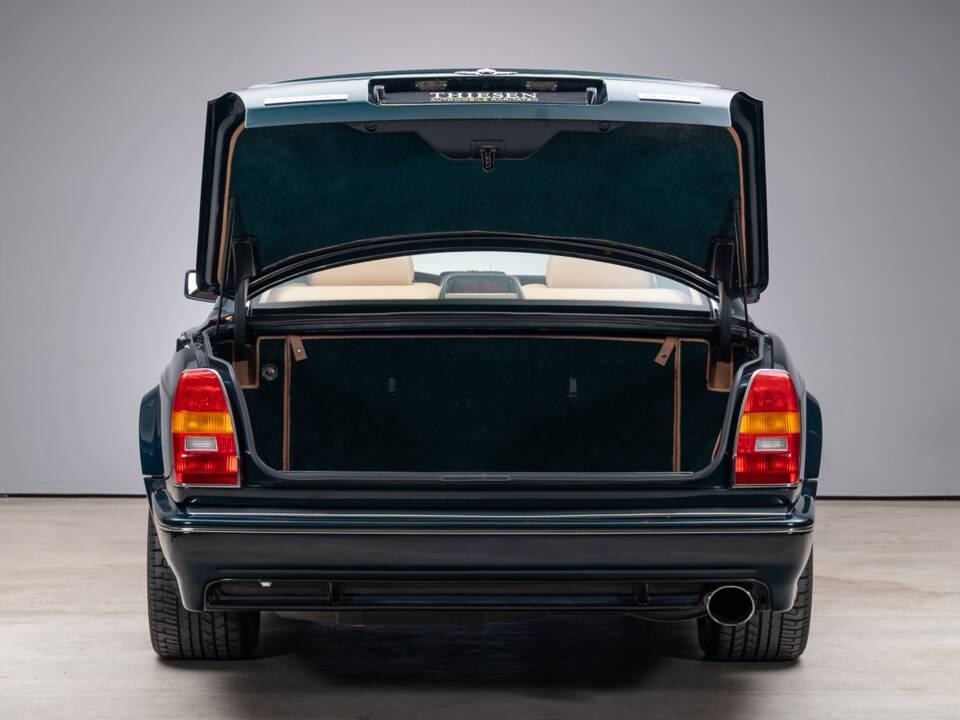 Image 15/43 of Bentley Continental T (1997)