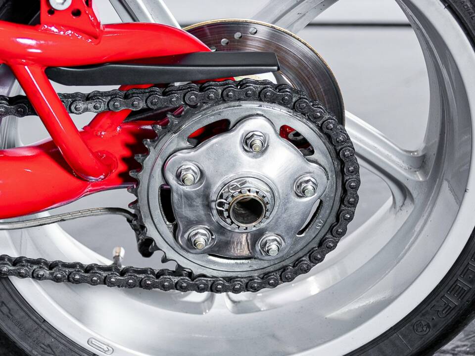 Bild 25/46 von Ducati DUMMY (2002)