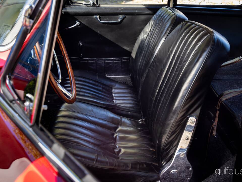 Image 54/91 de Porsche 356 B Carrera 2/2000 GS (1962)