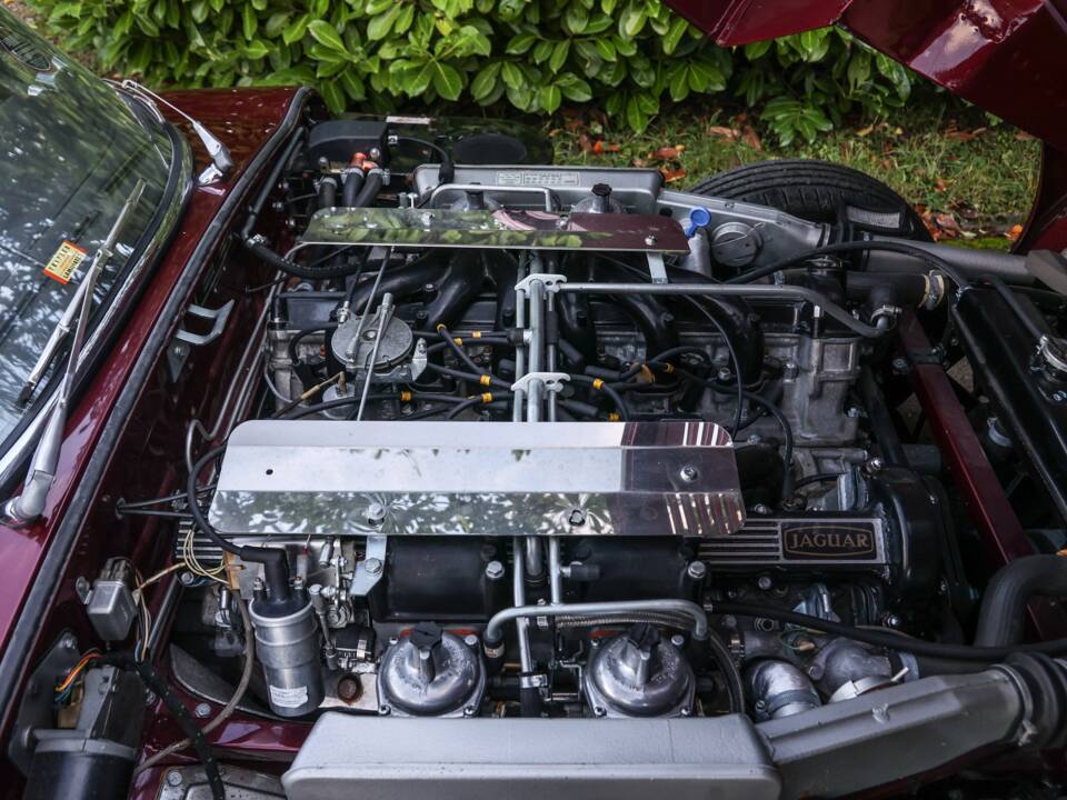 Bild 31/31 von Jaguar E-Type V12 (1974)