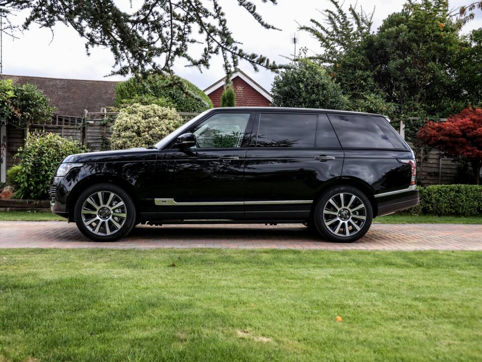 Imagen 18/49 de Land Rover Range Rover Sport SVR (2014)