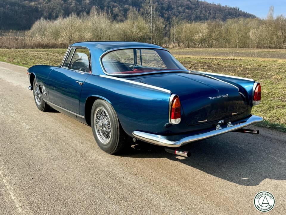 Image 13/43 of Maserati 3500 GT Touring (1961)
